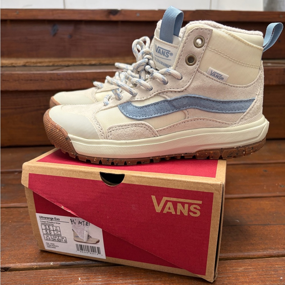 Vans UltraRange EXO Hi MTE-1 Boots Vintage White Blue Gum Size 3.5 Men’s/boys